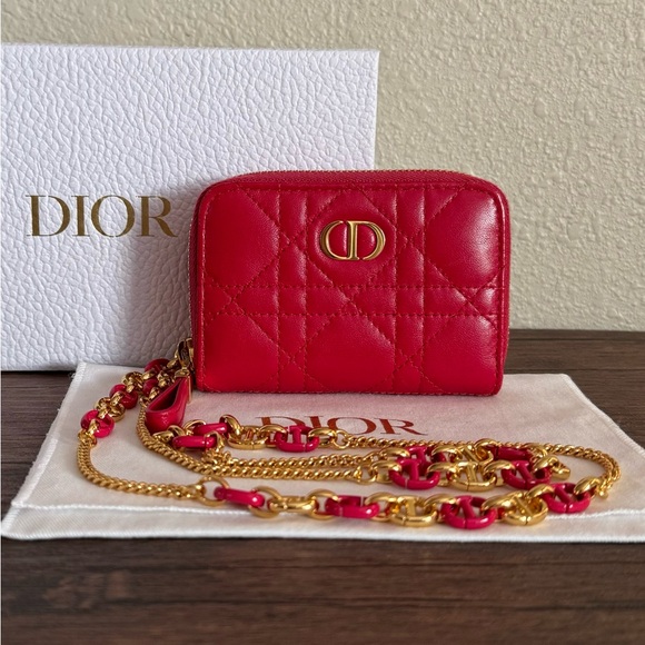 ❌SOLD❌DIOR Caro Cannage Stitched Lambskin Leather Compact Wallet on Chain - Picture 7 of 7